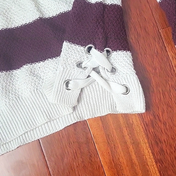 Pink Republic Plum and Offwhite Stripe Sweater - Picture 2 of 9
